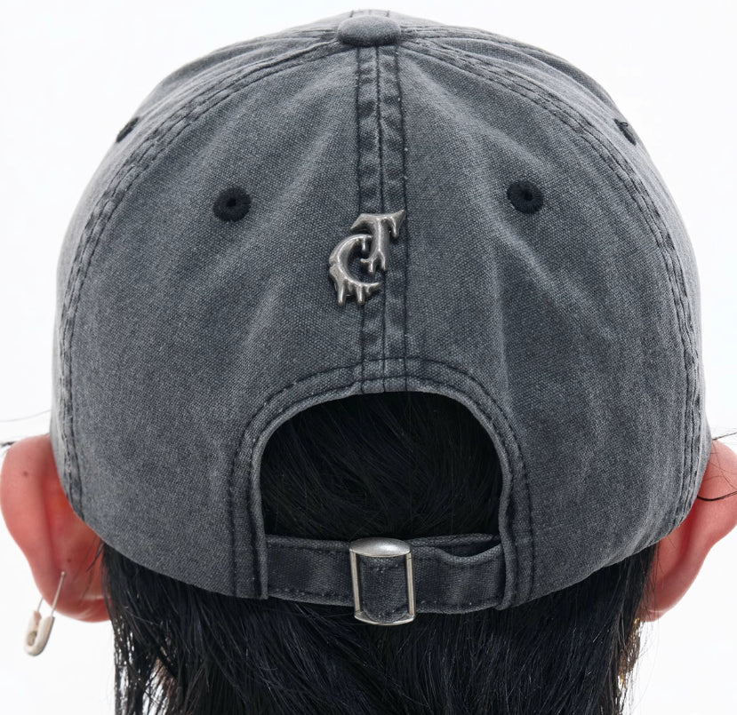 Design Damaged Burrs Sun Hat