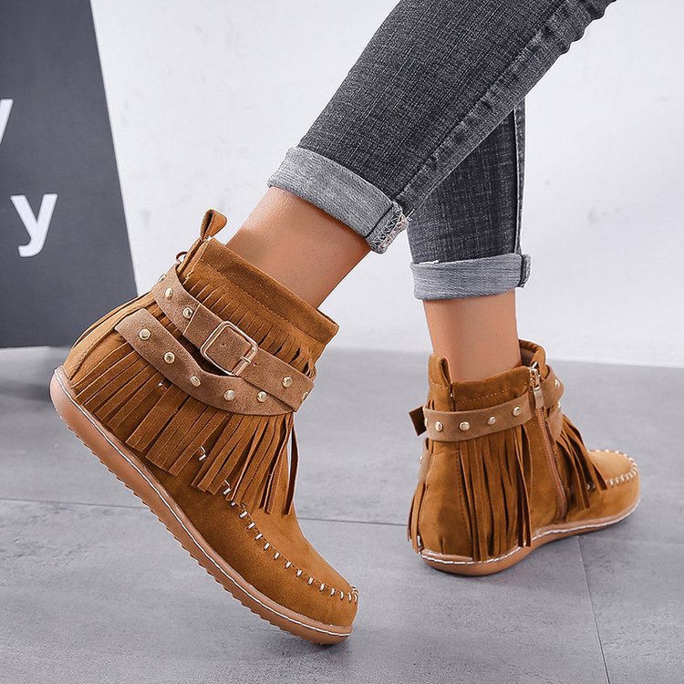 New Fashion Large Size Tassel Ankle Boots Flat Rivet Buckle Short Martin Boots