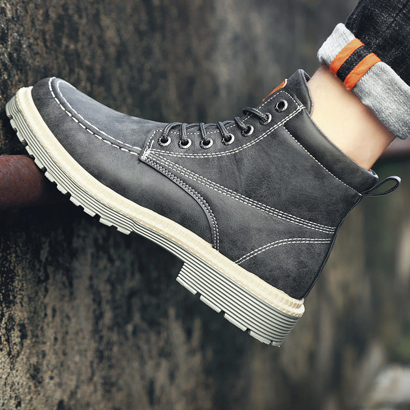 All-match British Style Desert Tooling Leather Boots