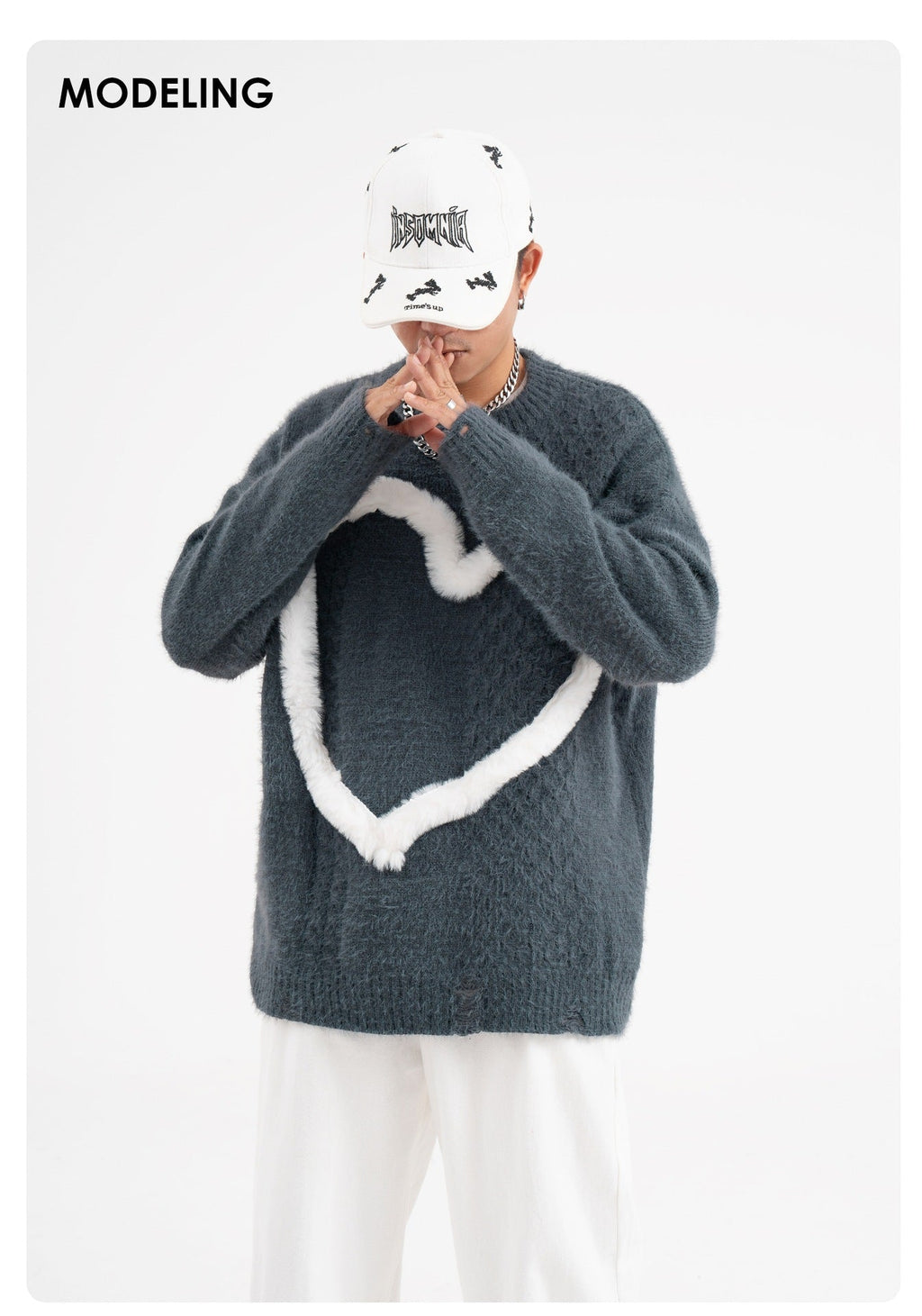 Simple Contrast Color Three-dimensional Velvet Love Sweater