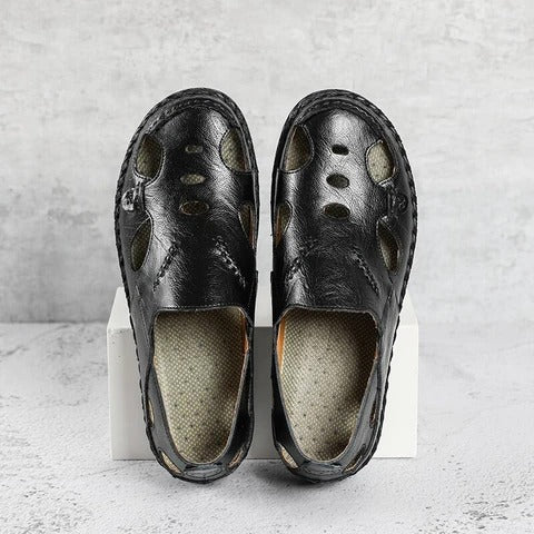 Cowhide hollow Baotou outdoor beach shoes