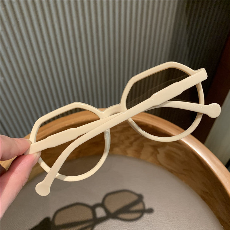 Women's Vintage Statement Frame Polarized Sunglasses