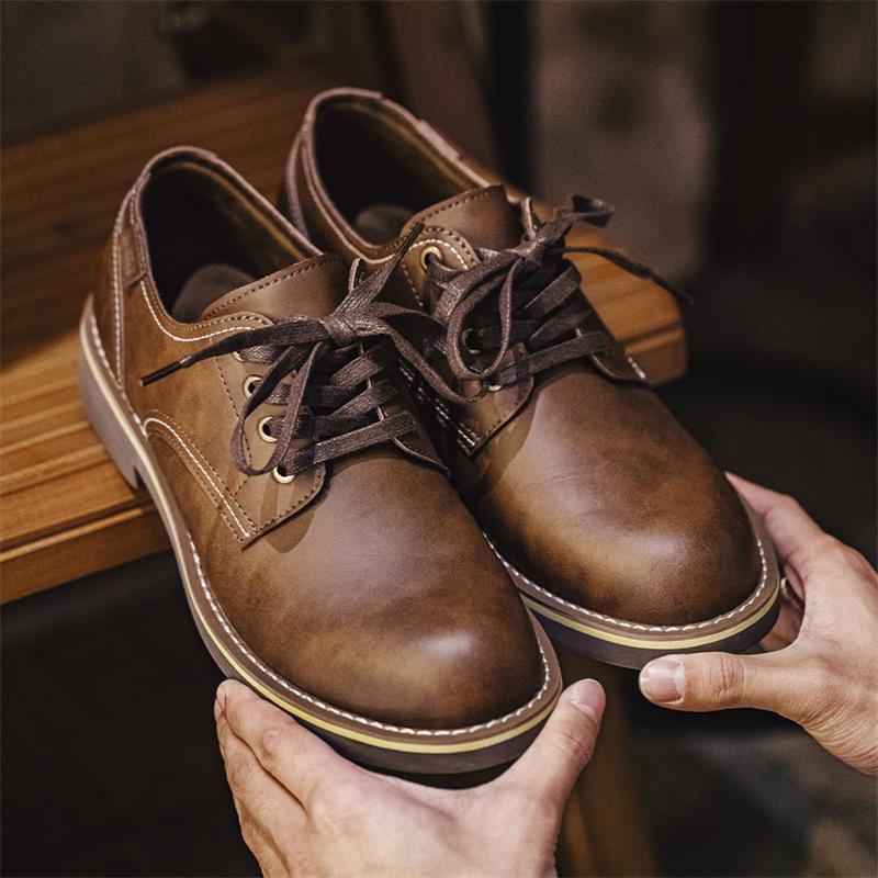 Fashion Men's Retro British Style Casual Leather Shoes
