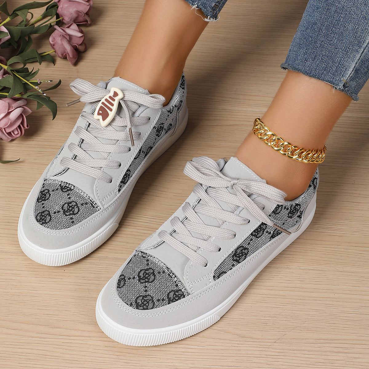 Fashion Women's Breathable Casual Sneaker