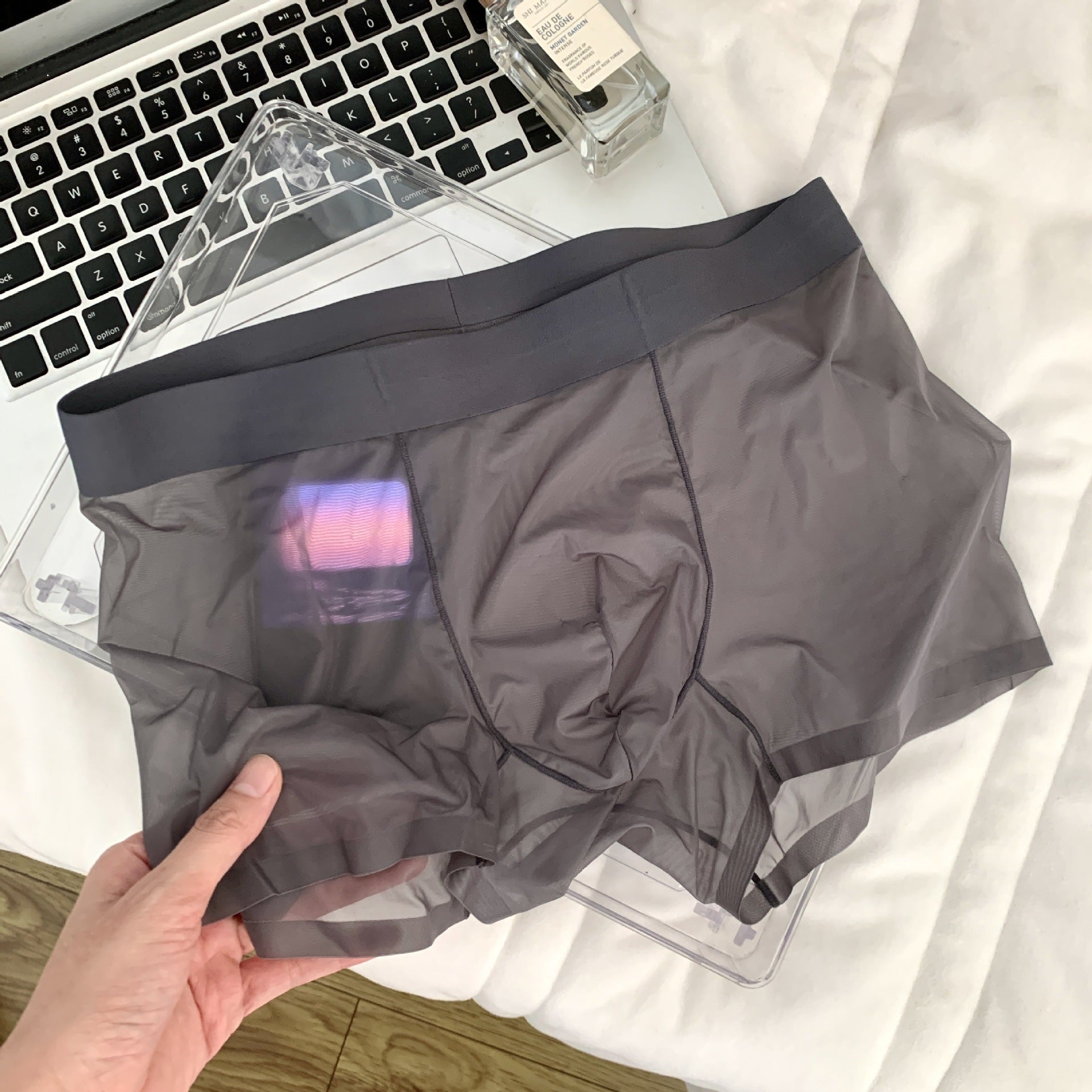 20D Ice Silk Nude Feel Seamless Ultra-thin Transparent Men's Underwear Boxers
