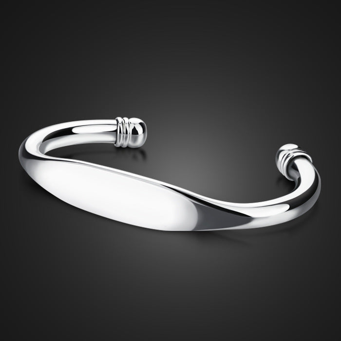 Fashionable Simple Glossy Bracelet