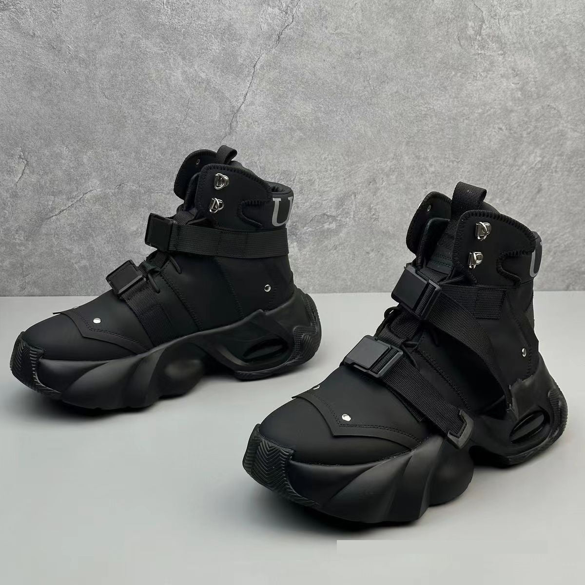 High-top Men's Shoes Wear-resistant Fashion Boots Sports Shoes