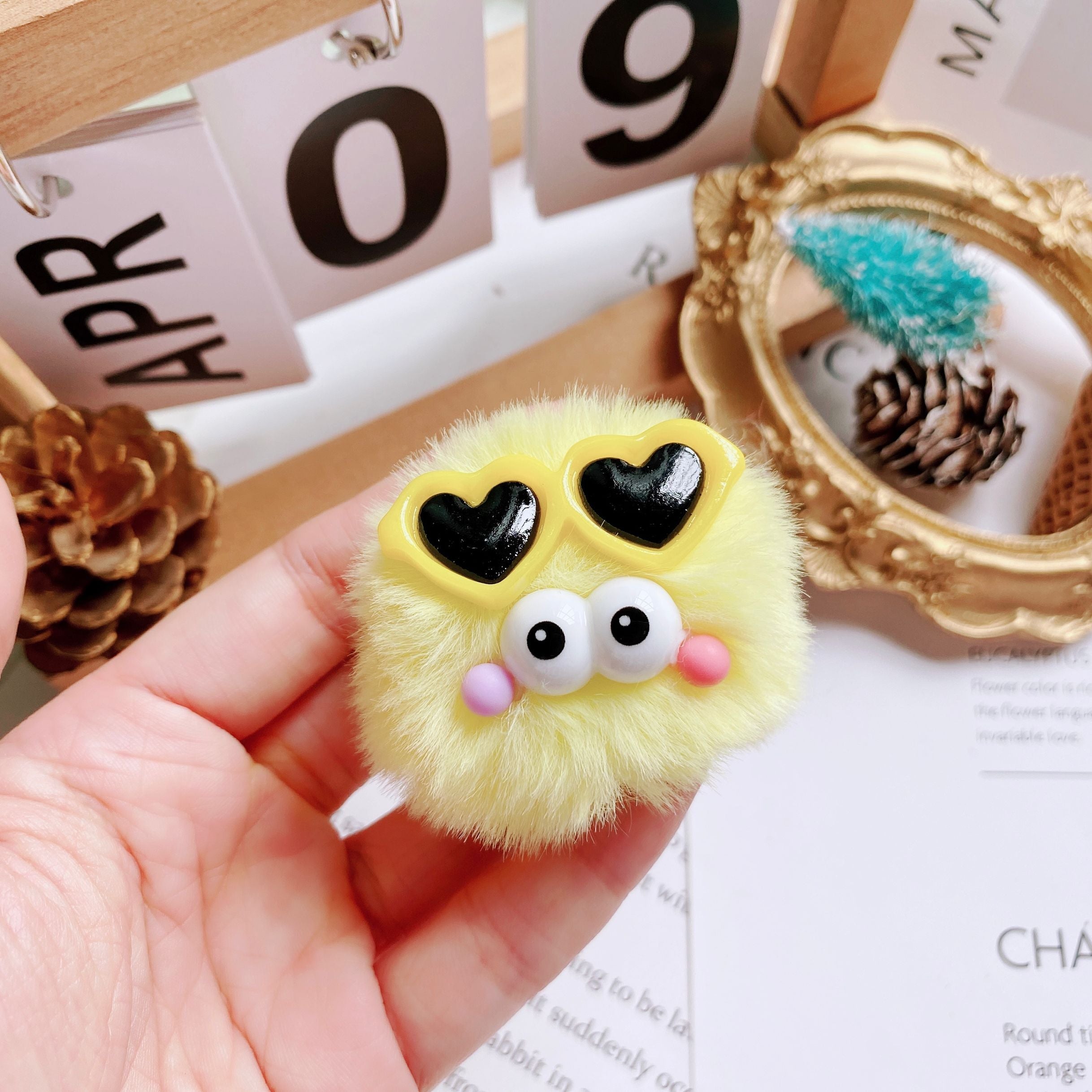 Shoe Buckle Sunglasses Color Wool Ball