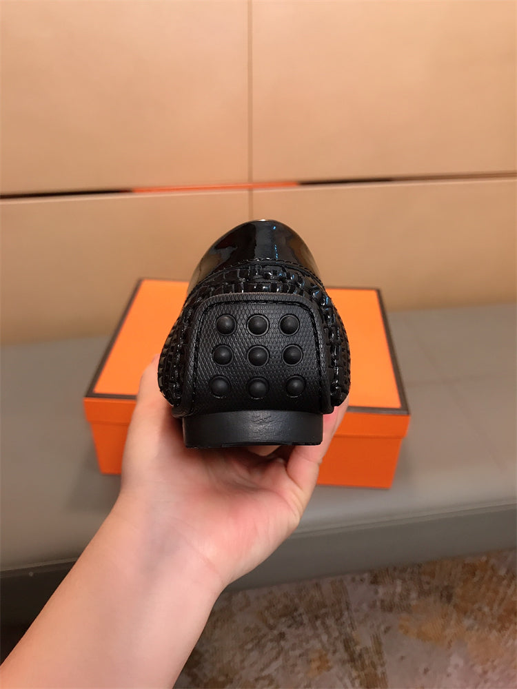 Gommino Men's Casual Breathable Leather Shoes