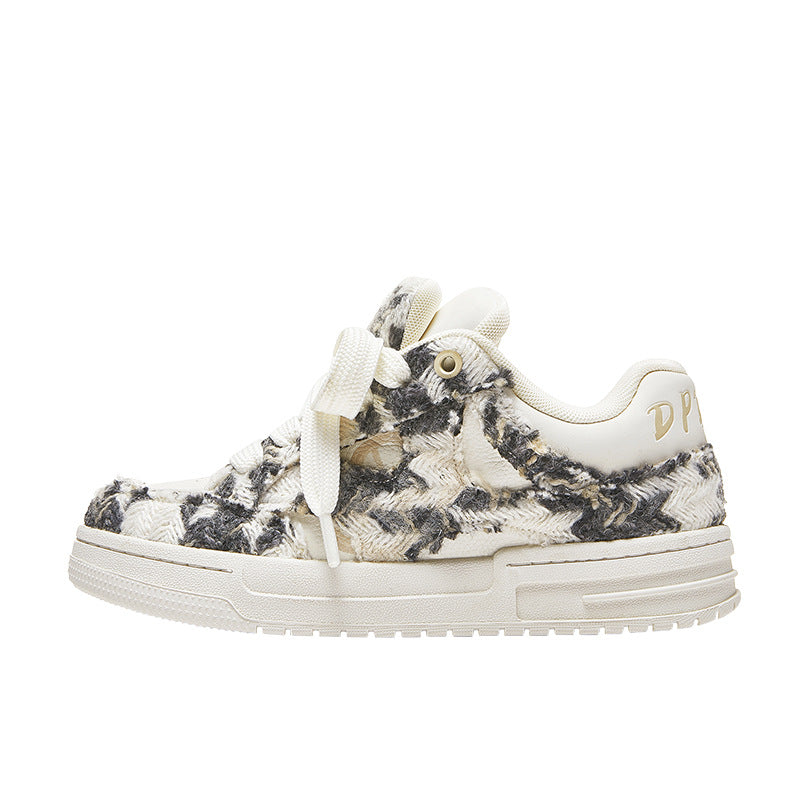 Damage Wind Classic Style Bread Shoes