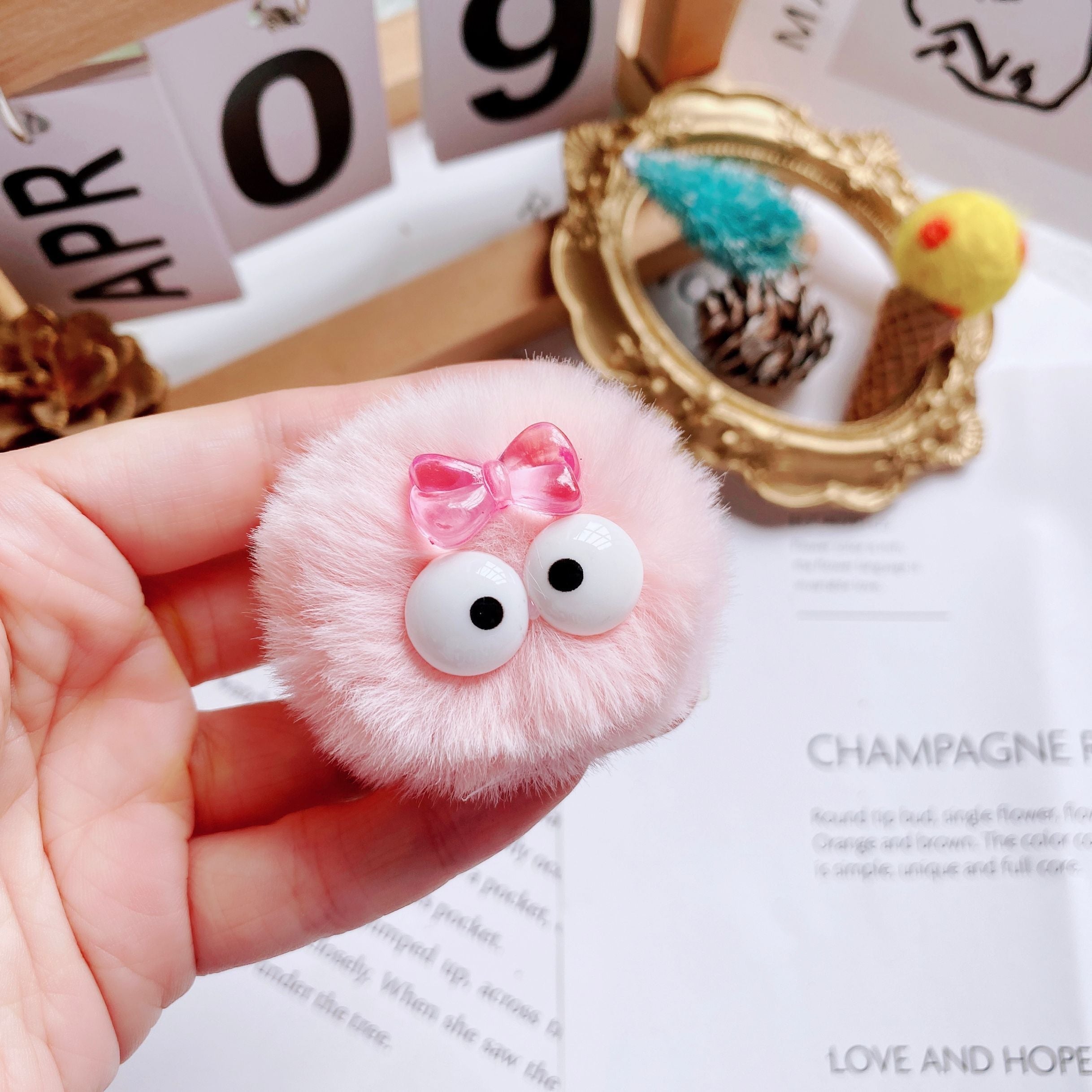 Shoe Buckle Sunglasses Color Wool Ball