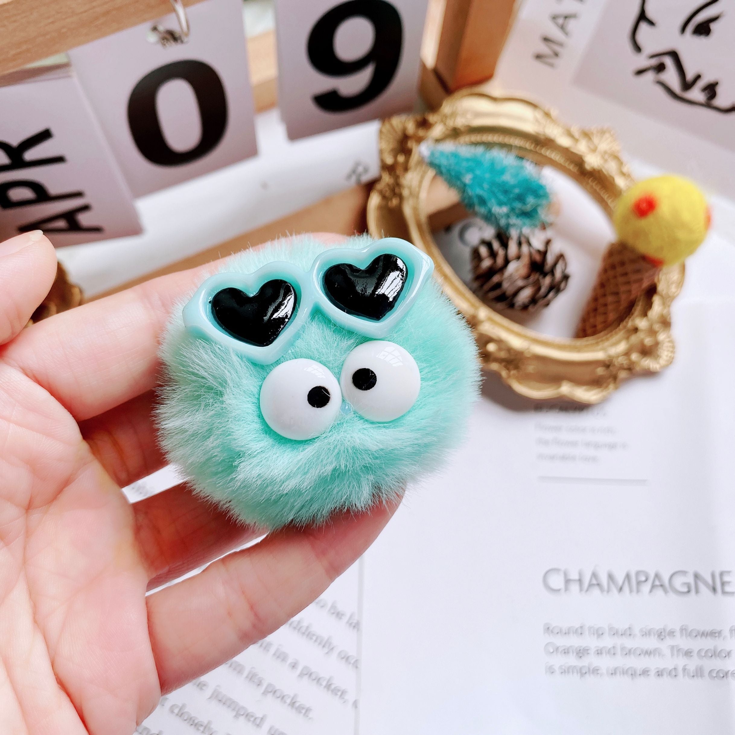 Shoe Buckle Sunglasses Color Wool Ball
