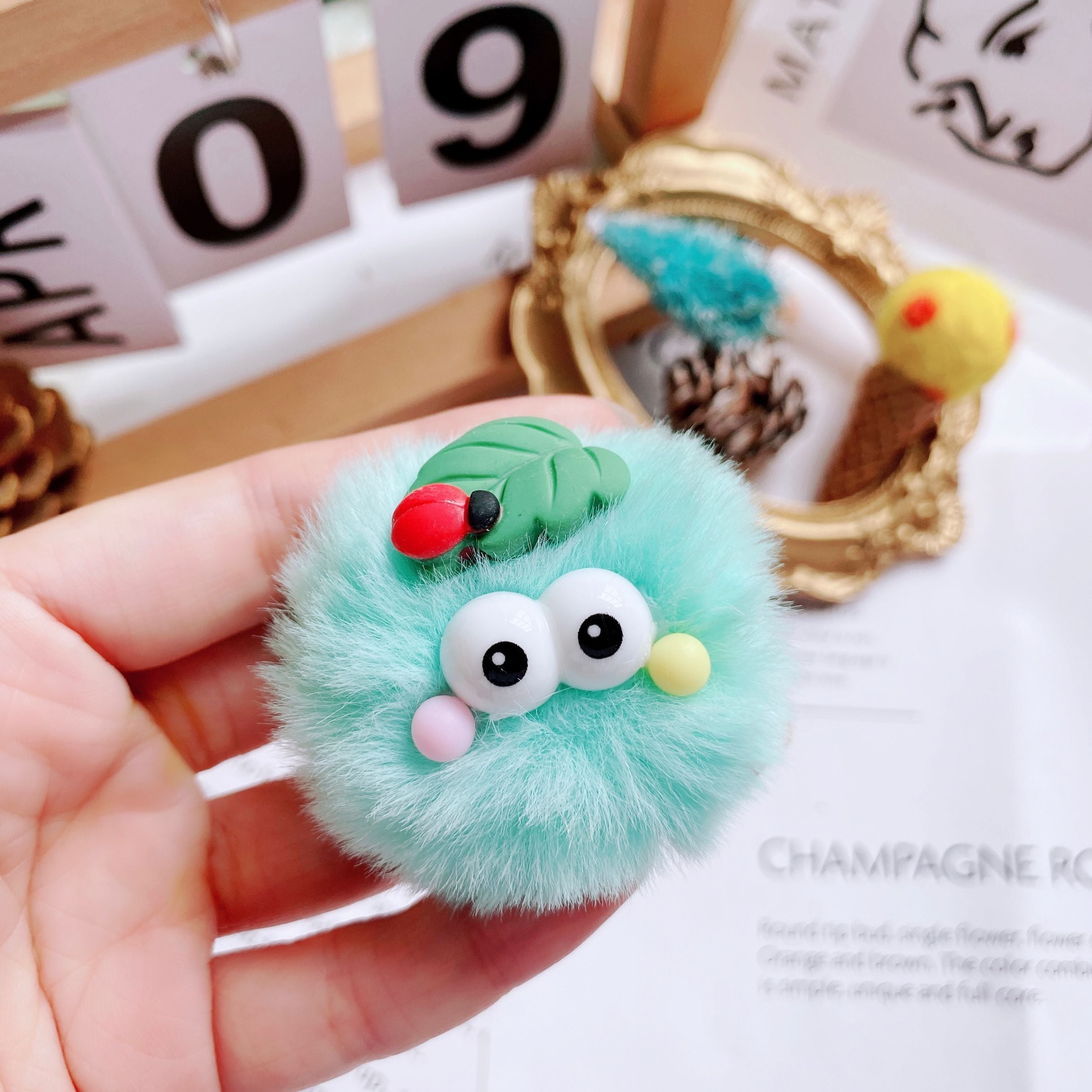 Shoe Buckle Sunglasses Color Wool Ball