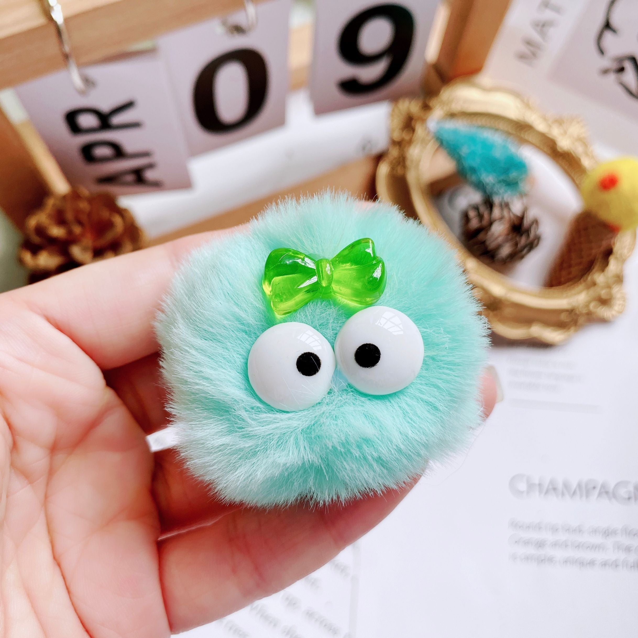 Shoe Buckle Sunglasses Color Wool Ball