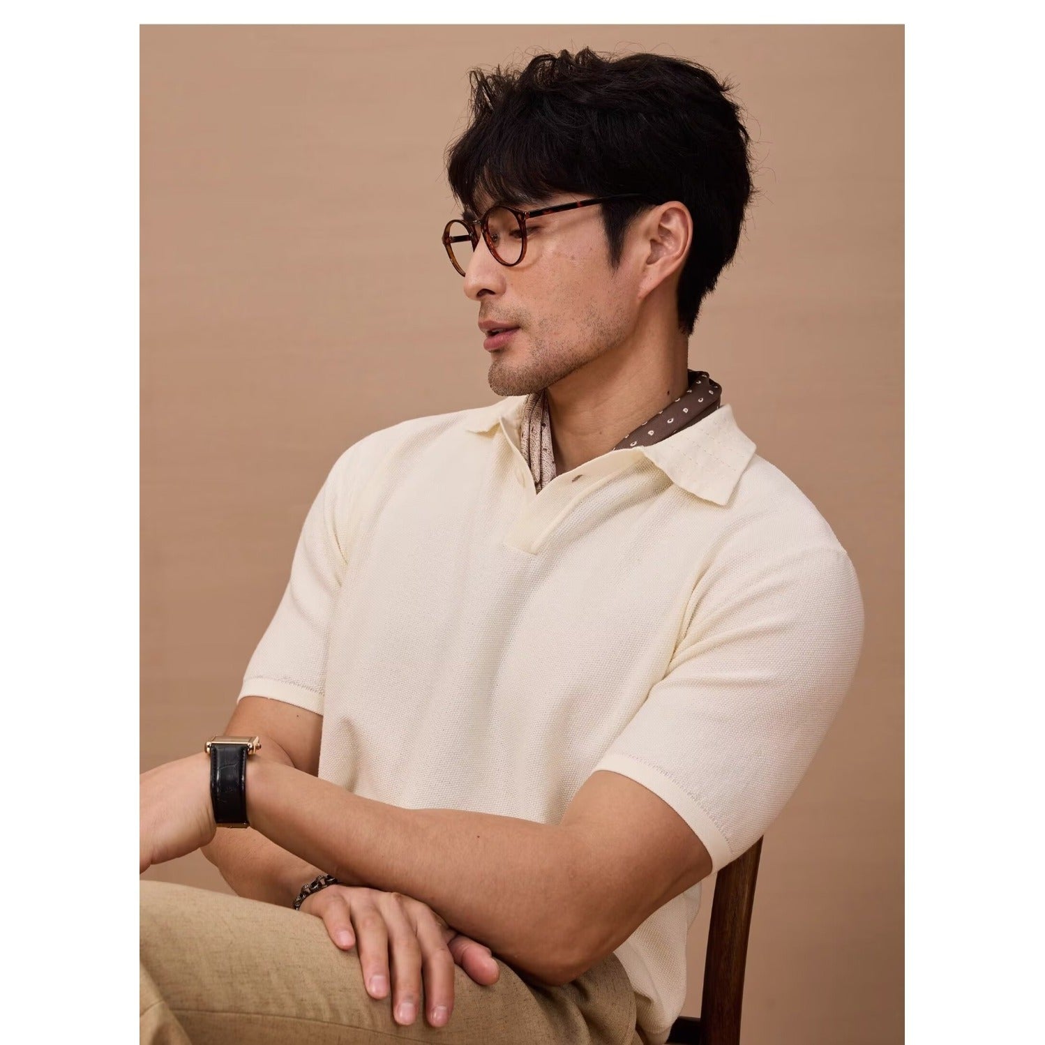 Men's Loose And Simple Solid Color Business Sweater