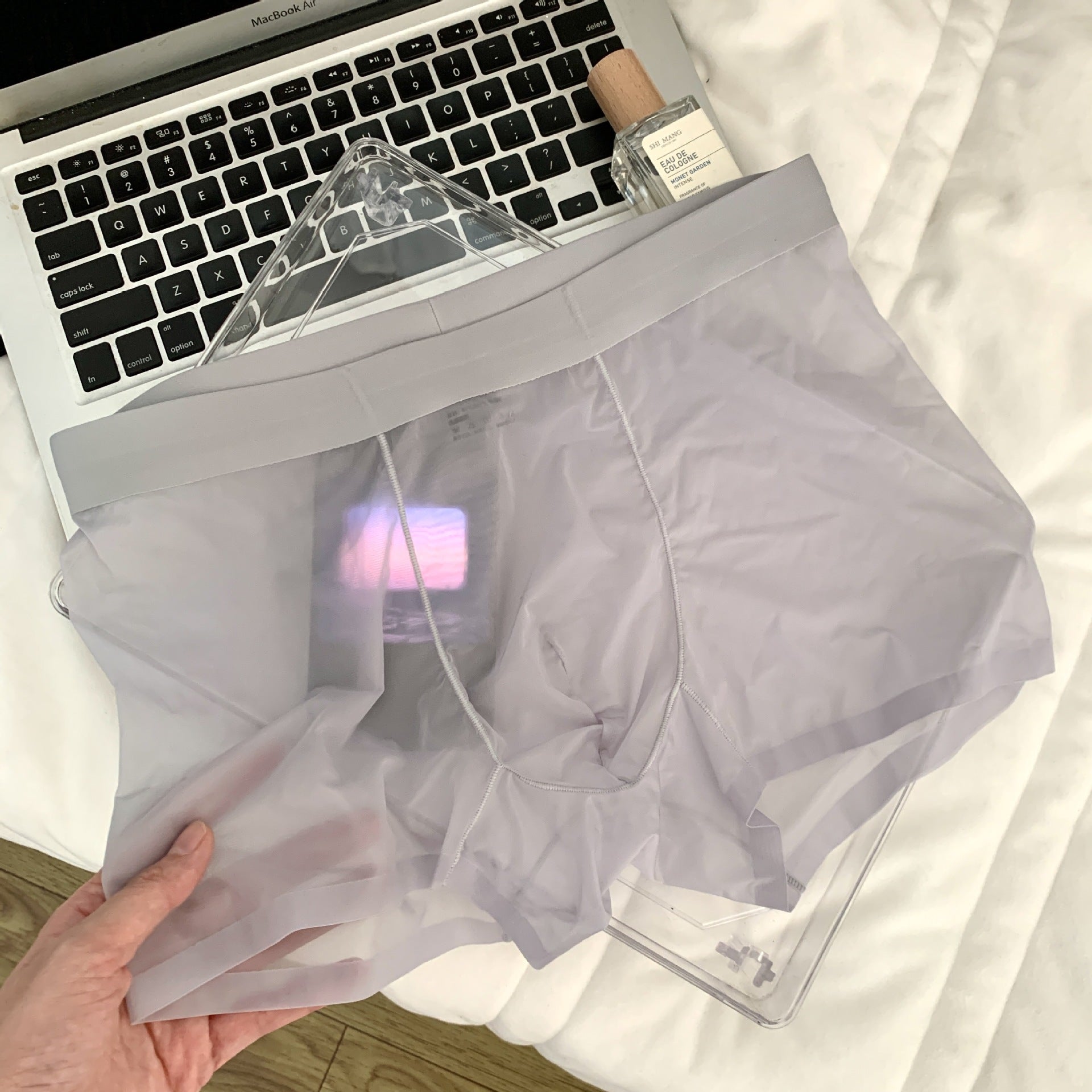 20D Ice Silk Nude Feel Seamless Ultra-thin Transparent Men's Underwear Boxers